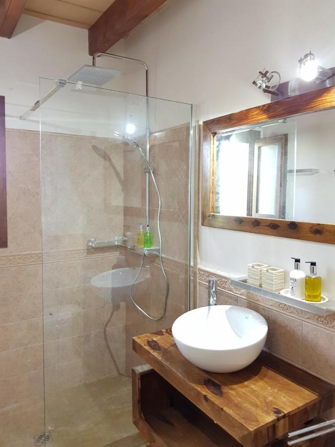 Villa Milagro - 3 Bedroom Finca Style Villa With Pool Near Golf Course/Beaches - Air Cond. Pollensa Zewnętrze zdjęcie